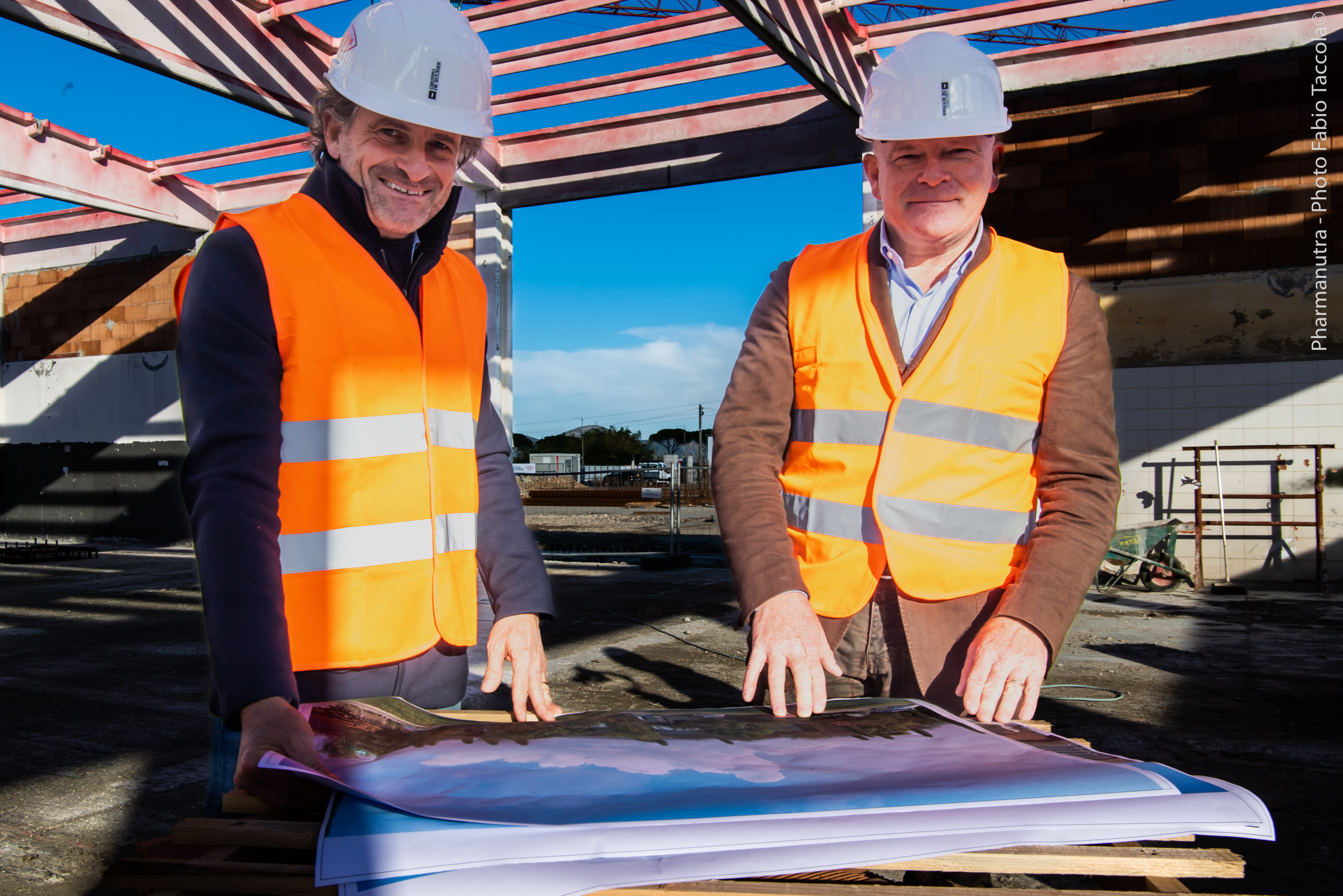 nuova sede pharmanutra - Roberto e Andrea Lacorte in cantiere